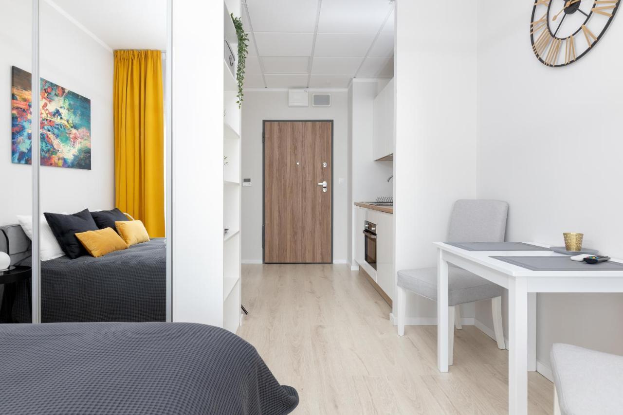 Yellow Sunset Studio Διαμέρισμα Βαρσοβία Εξωτερικό φωτογραφία